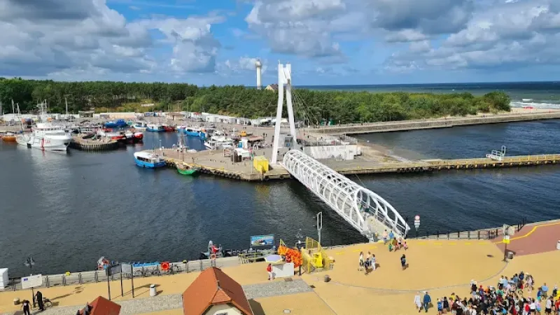 Obrotowa kładka dla pieszych